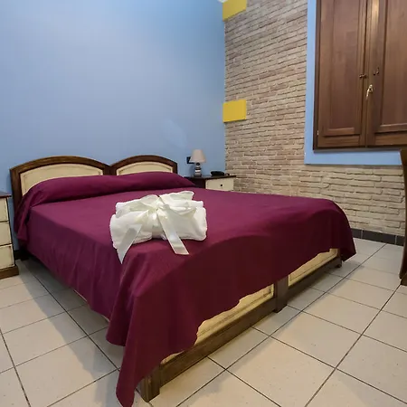 Arcobaleno Otel